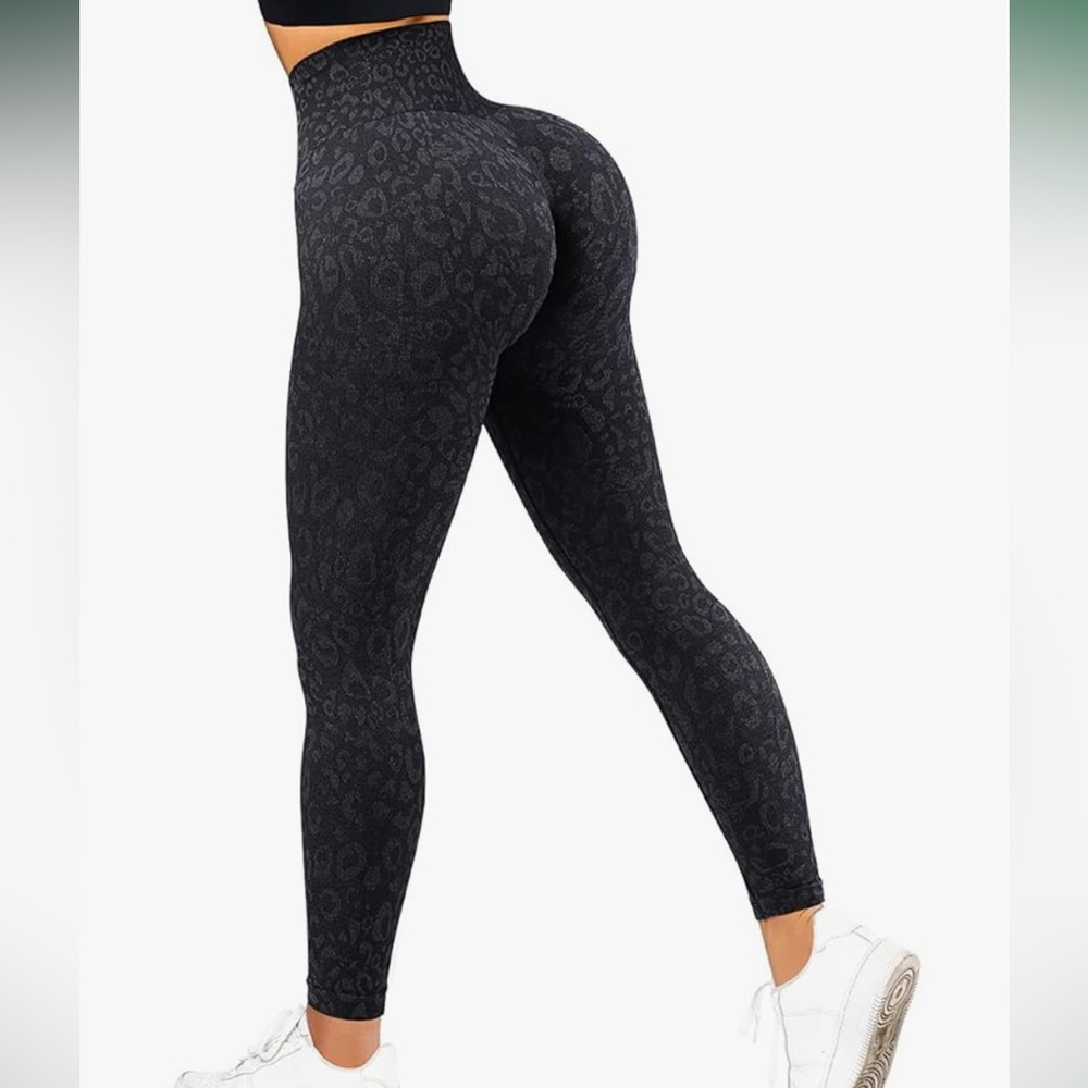 Suuksess | Leopard Print Butt Scrunch Leggings